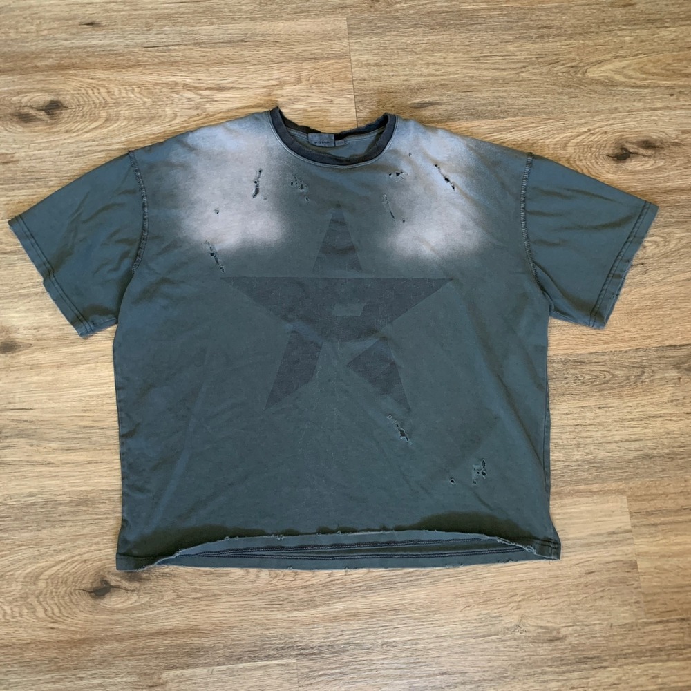 BoohooMAN x Gunna P-Star Distressed Star Graphic T-Shirt Grey Mens M